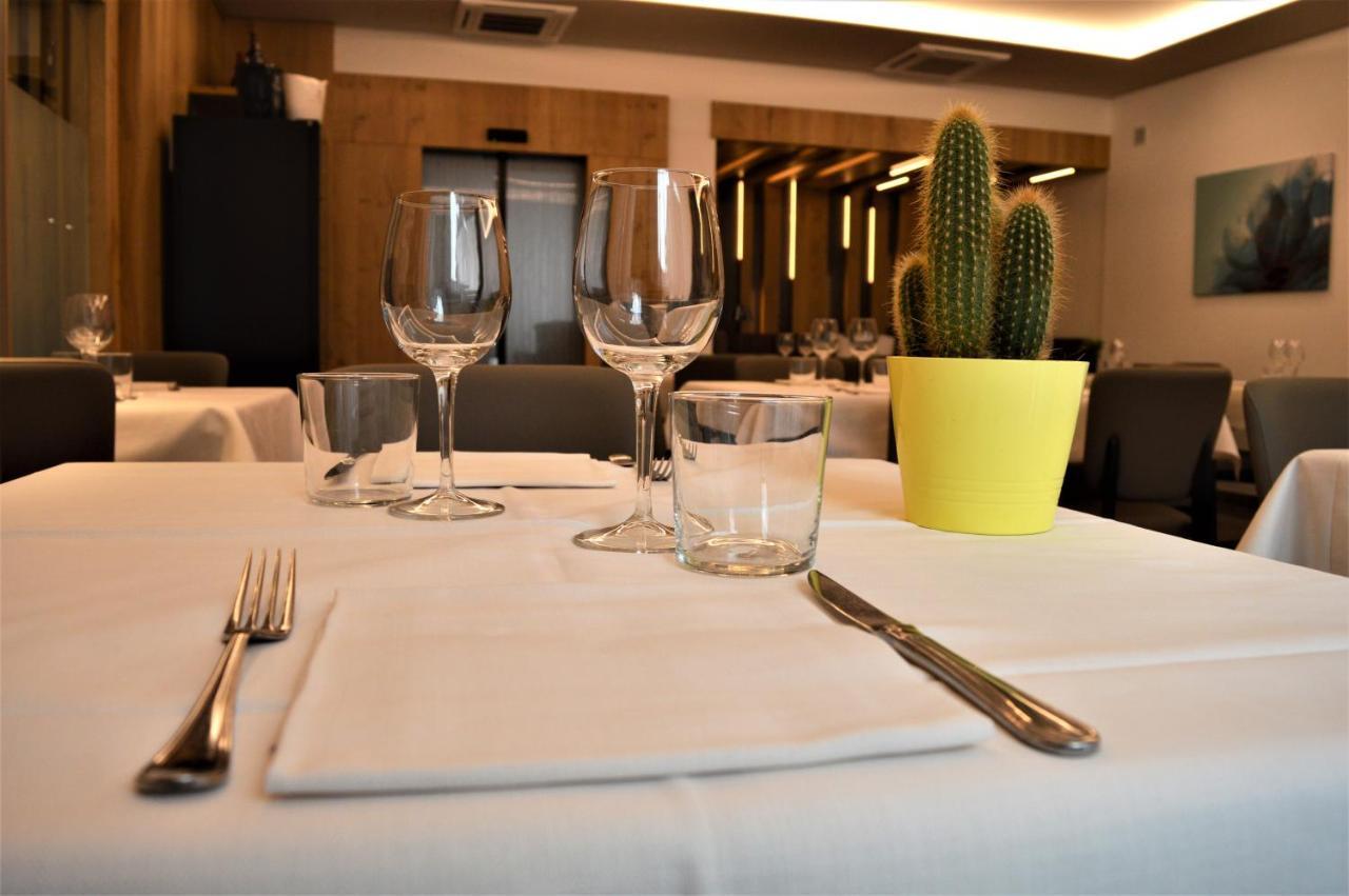 Albergo Ristorante Da Neni Морі Екстер'єр фото